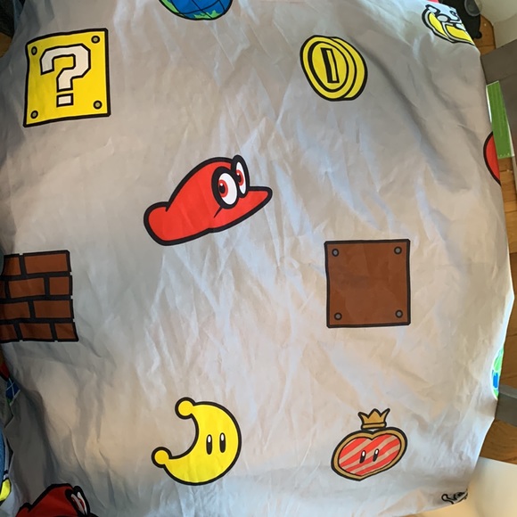 Nintendo Super Mario Odyssey full sized top sheet - Picture 3 of 5